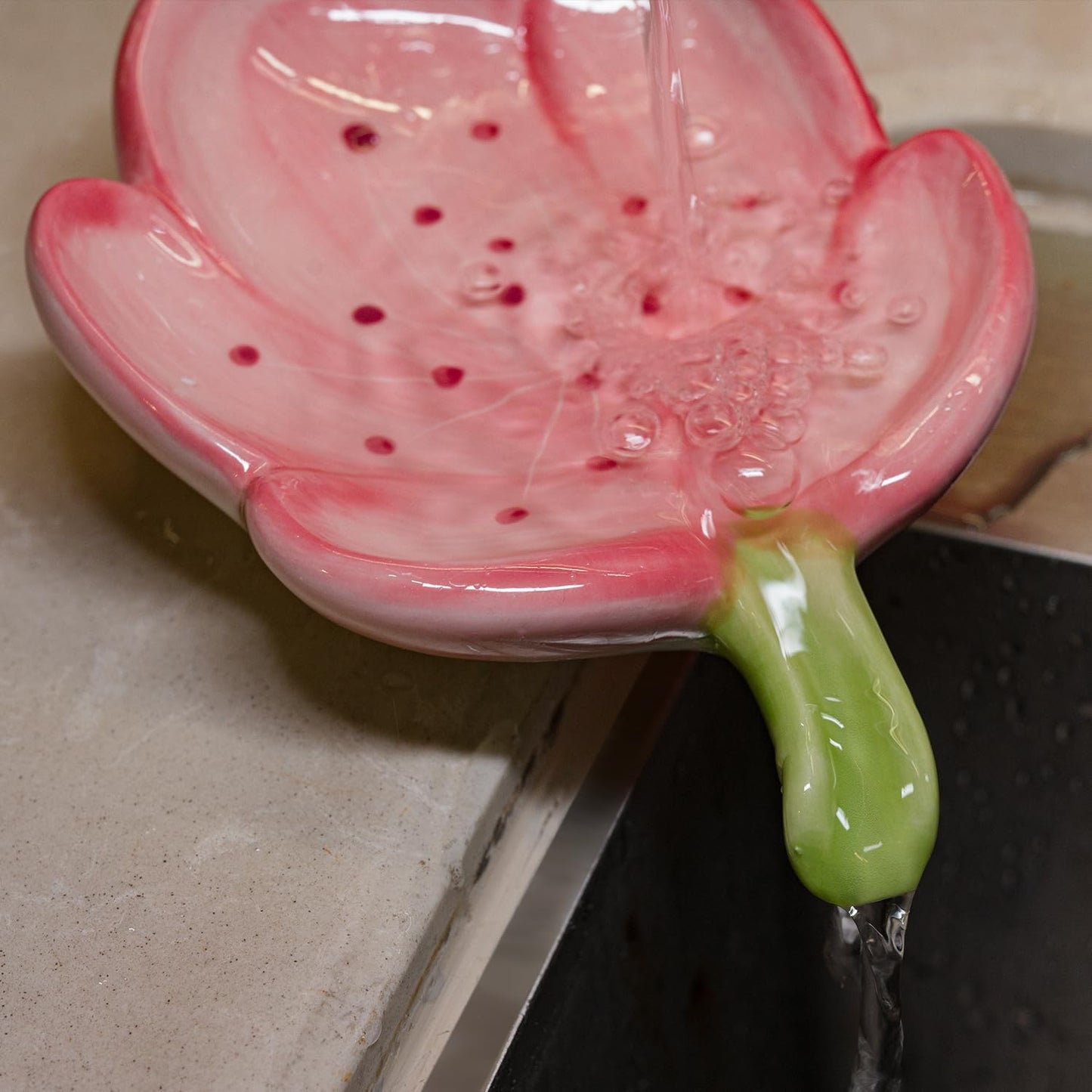 Creative Flower Shaped Ceramic Soap Dish ā Cute Decorative Soap Holder for Bathroom & Home